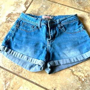 Hot kiss size 3 shorts.